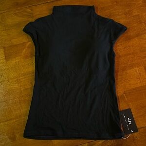 Klassy Network Sleeveless mock neck- Black